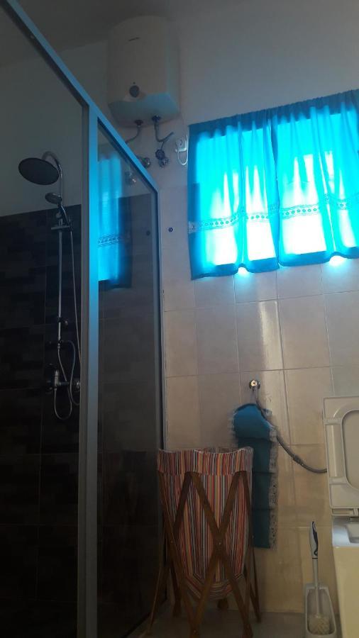 Cuartos Man Pretinha *